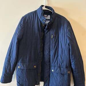 Tommy Hilfiger Men's Navy Blue Diamond Quilted Jacket